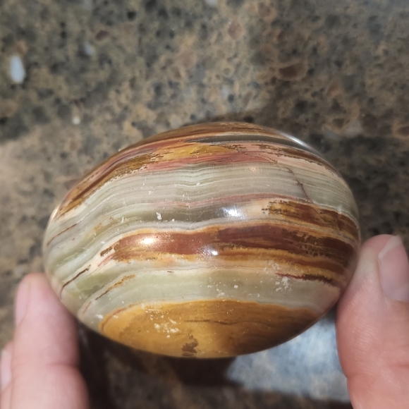 🎀Beautiful marbling egg rock - Picture 5 of 7